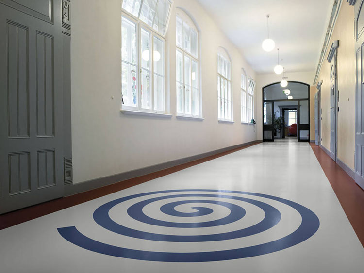 學(xué)校走廊PVC地板